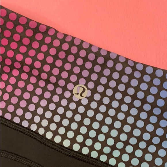 Size 4 full length lulu lemon leggings - Picture 2 of 2